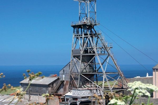 Geevor Tin Mine 1 600x400 - Heritage and Genealogy