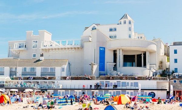 Tate St Ives 600x363 - Must See Icons